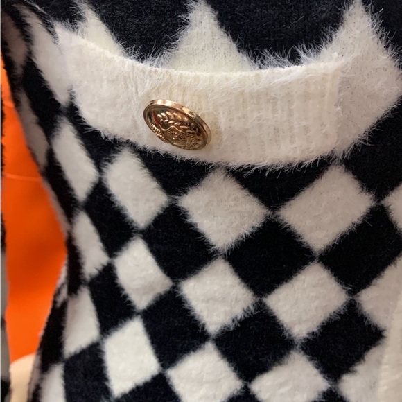 White And Black Off the Shoulder Mini Checkered Dress - Picture 5 of 5